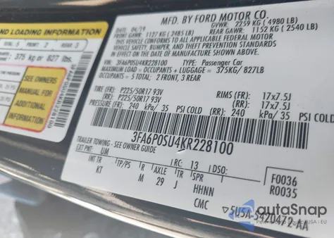 2019 Ford Fusion Energi Titanium z USA, uszkodzony, nr VIN 3FA6P0SU4KR228100